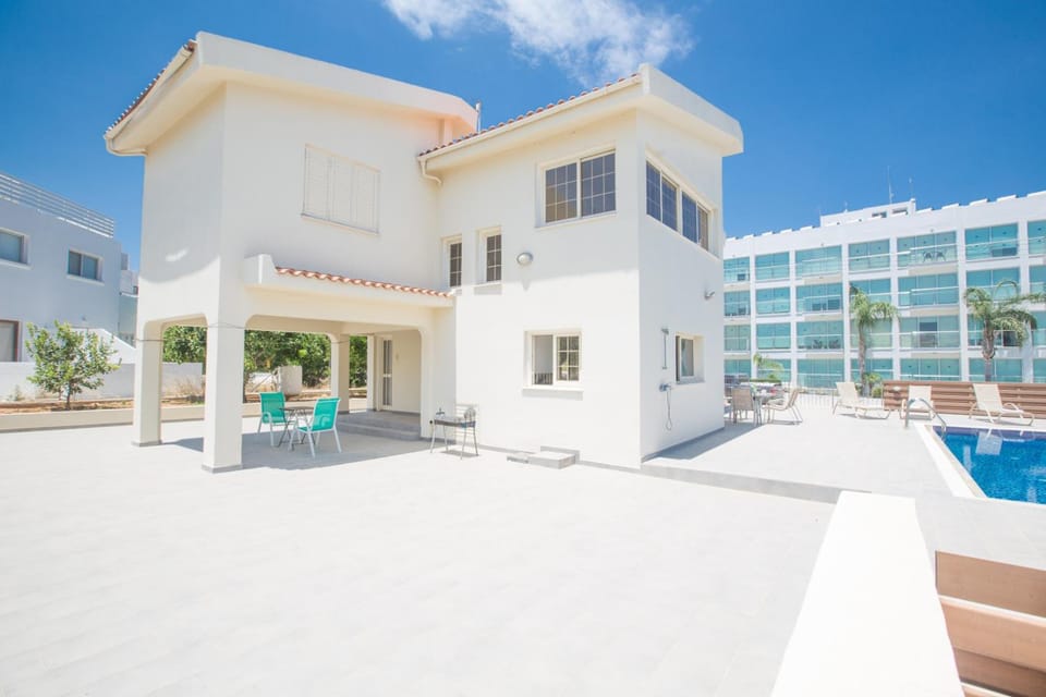 Protaras Holiday Villa Dv16 Resort in Protaras