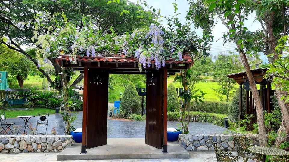 Private Villa by Doctor Coffee Resort in Laos