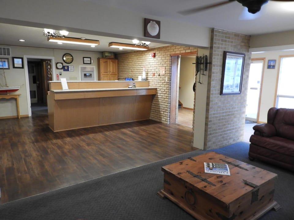 Admiral Digby Inn Hotel in New Brunswick