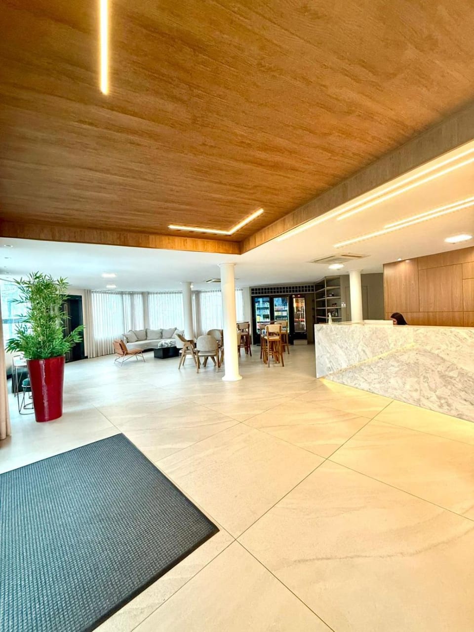 Bar/lounge