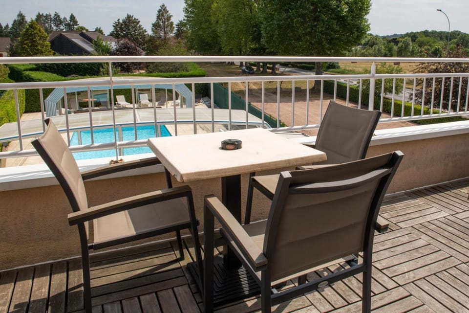 Logis Hotel Restaurant L'Escapade Hotel in Centre-Val de Loire