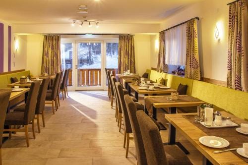 Haus Mariandl Hotel in Tyrol