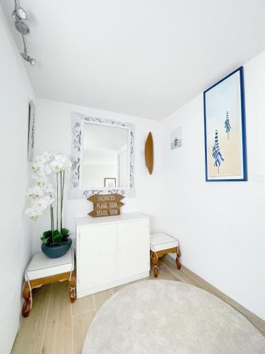 Duplex Loft with Terrace, Superb view of Port Guillaume, 7 minutes from the beach Hotel in Cabourg