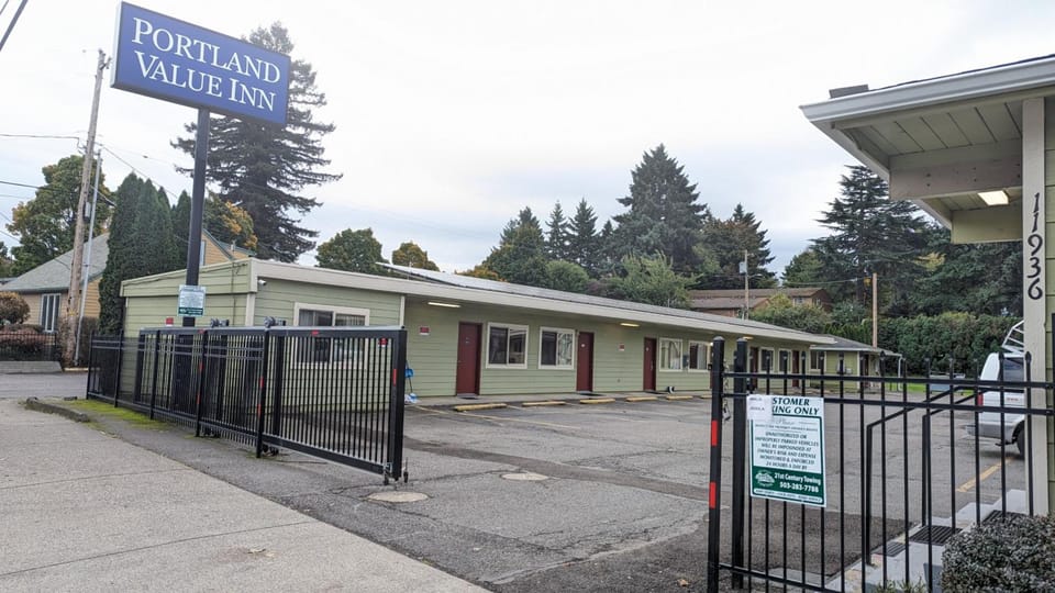 Portland Value Inn Motel in Parkrose