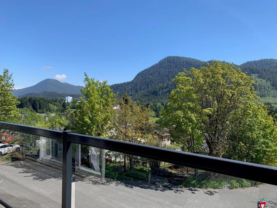 Black Rooster Guesthouse Hotel in Prince Rupert