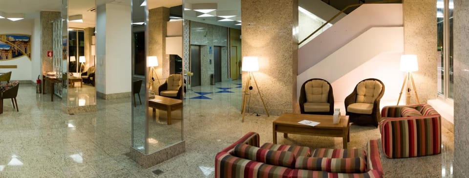Shared lounge/TV area