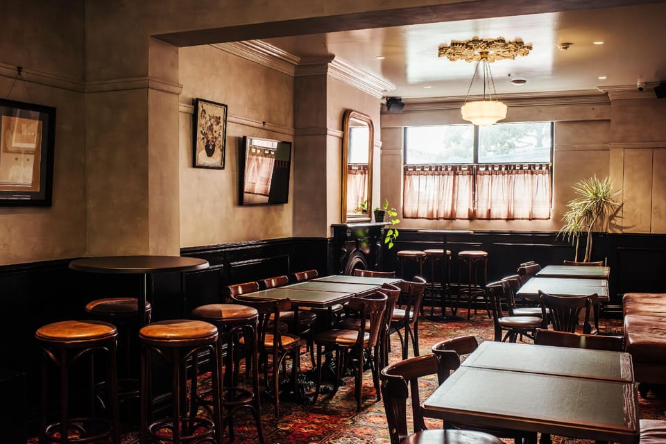 Shakespeare Hotel Inn in Surry Hills