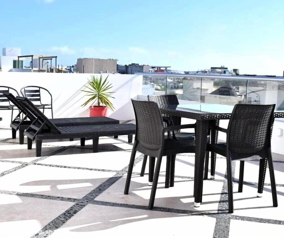 Attraction Deluxe by BFH Hotel in Playa del Carmen