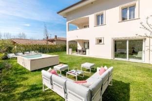 Luxury house 4BD near Florencia. Prato Hotel in Prato