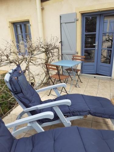 Les volets bleus Hotel in Bourgogne-Franche-Comté