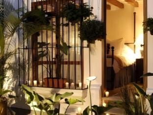 Casa Encantada by Porta Hotels Hotel in Antigua Guatemala