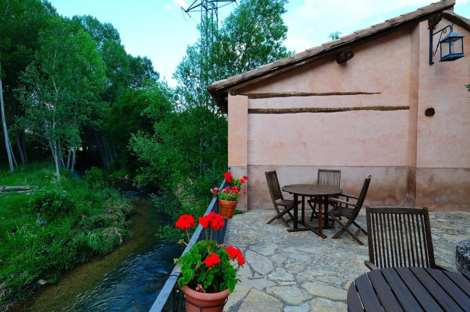 Caseron De La Fuente Hotel in Aragon
