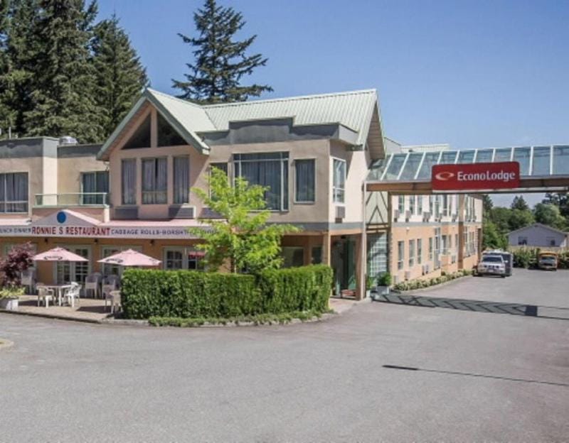 Econo Lodge Surrey Hotel in Surrey