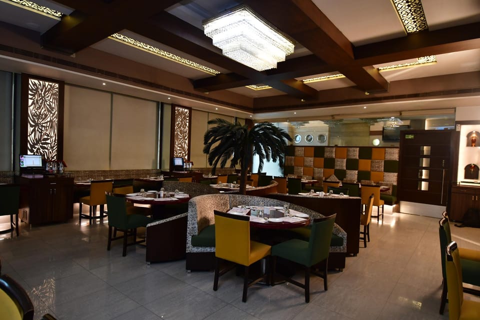 Hotel Vihangs Inn Inn in Thane