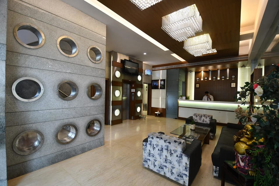 Hotel Vihangs Inn Inn in Thane
