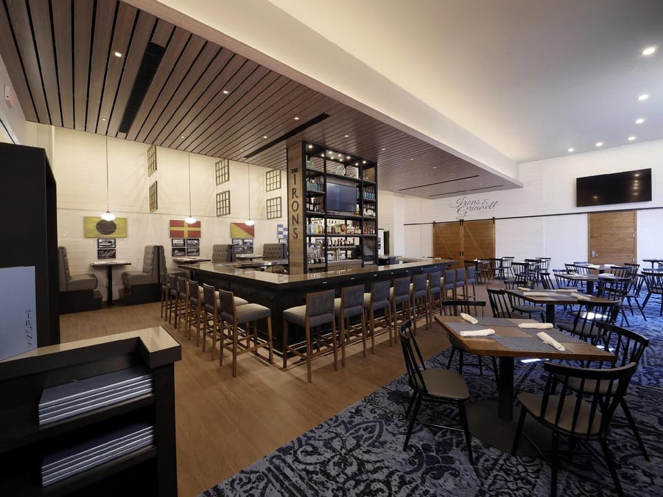Bar/lounge
