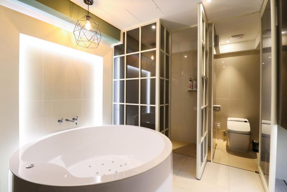 Sinchon Wol Hotel Motel in Seoul
