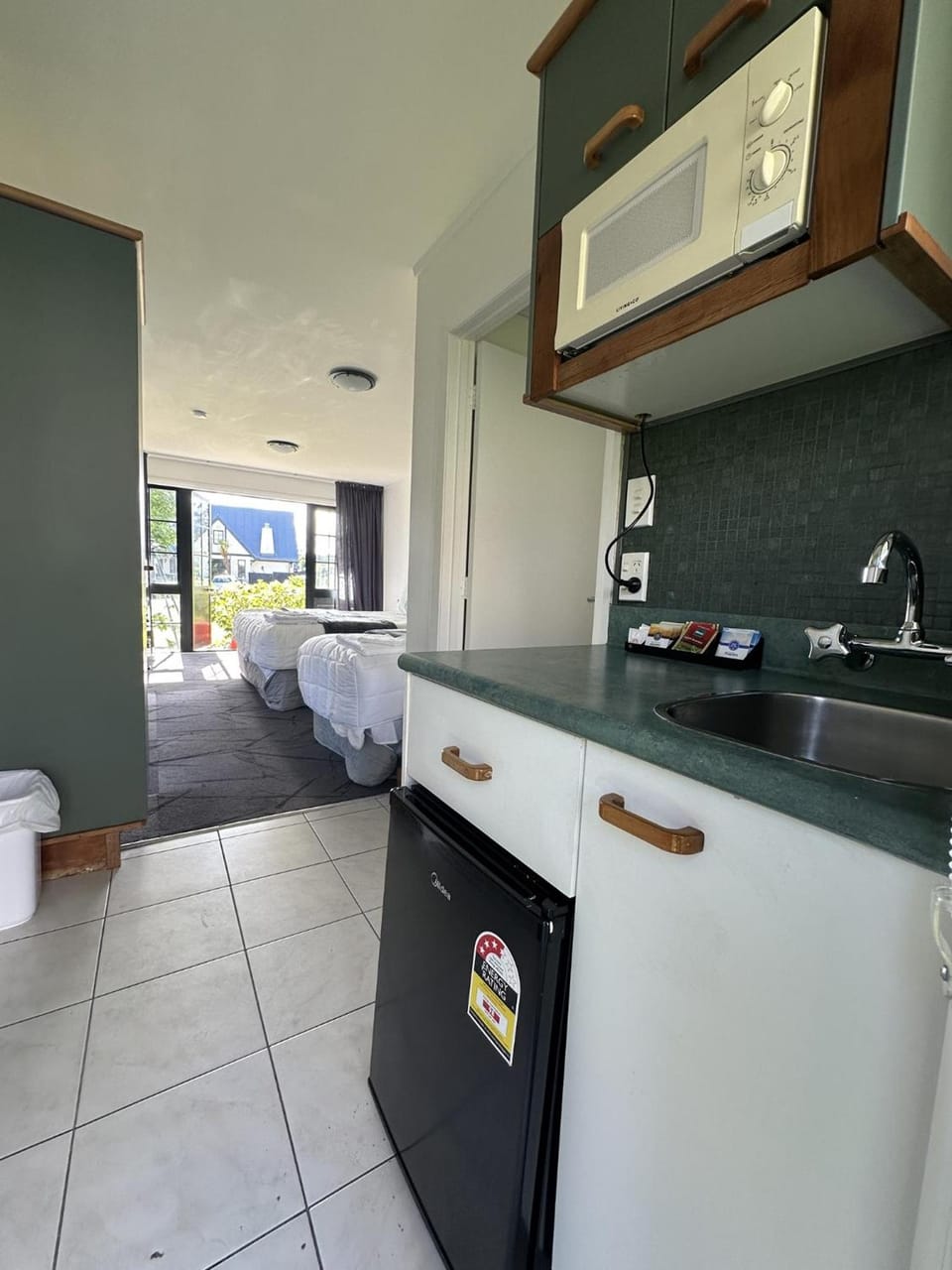 The Salty Dog Inn Motel in Auckland Region