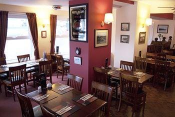 HQ Bar & Restaurant Hotel in Douglas