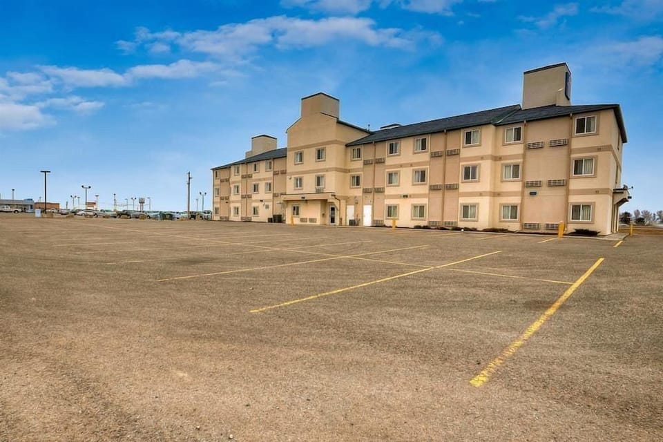 The Wilshire Inn Hotel in Alberta