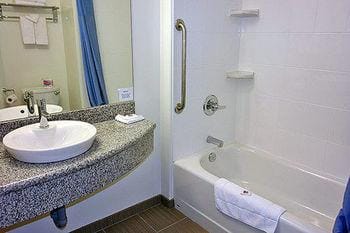 The Wilshire Inn Hotel in Alberta