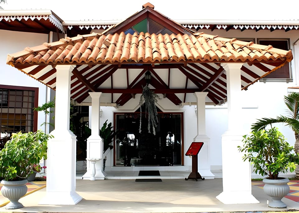 South Beach Resort Resort in Ahangama