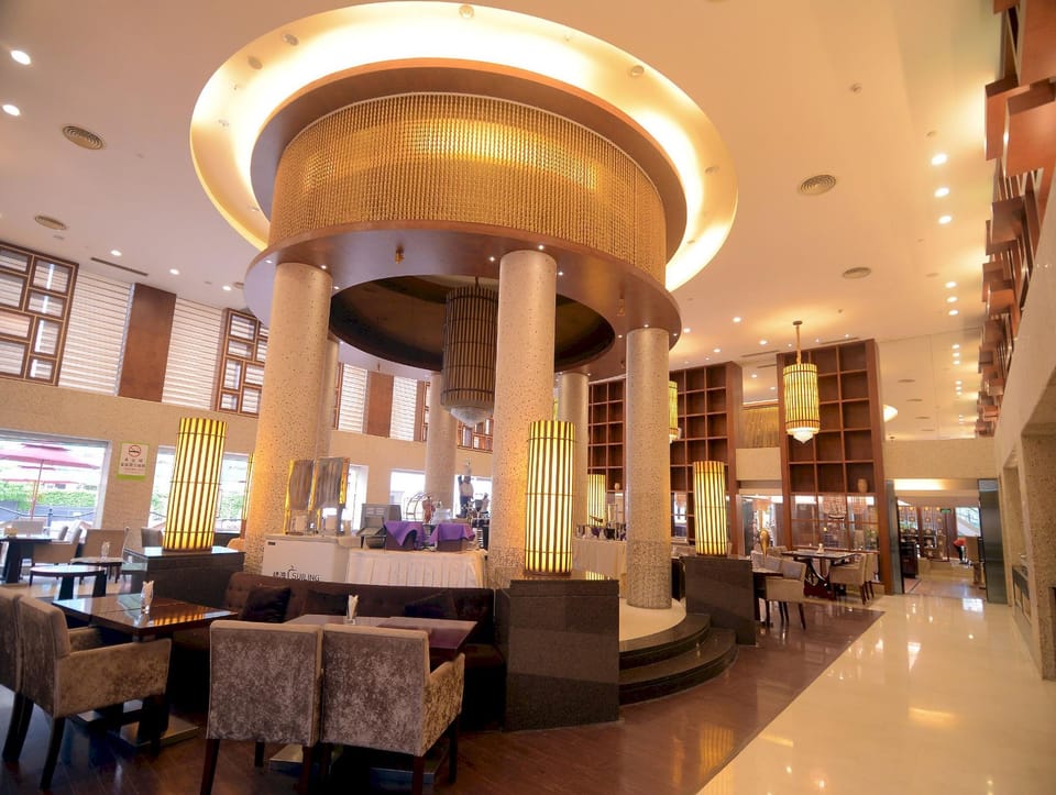 Ramada by Wyndham Shenzhen Baoan Hotel in Shenzhen