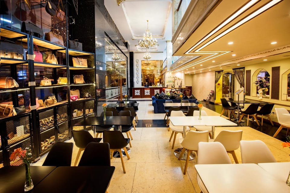Golden Crown Hotel Saigon Hotel in Ho Chi Minh City