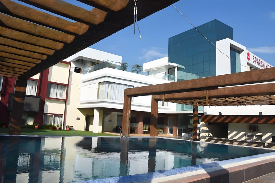 Sparsh Hotel and Resort Bareilly Hotel in Uttar Pradesh