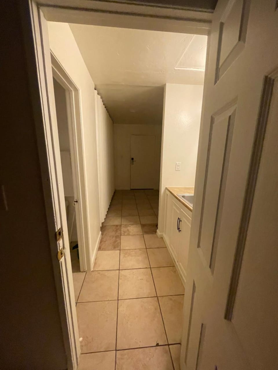 Crown Inn & Suites Apartment hotel in Casa De Oro-Mount