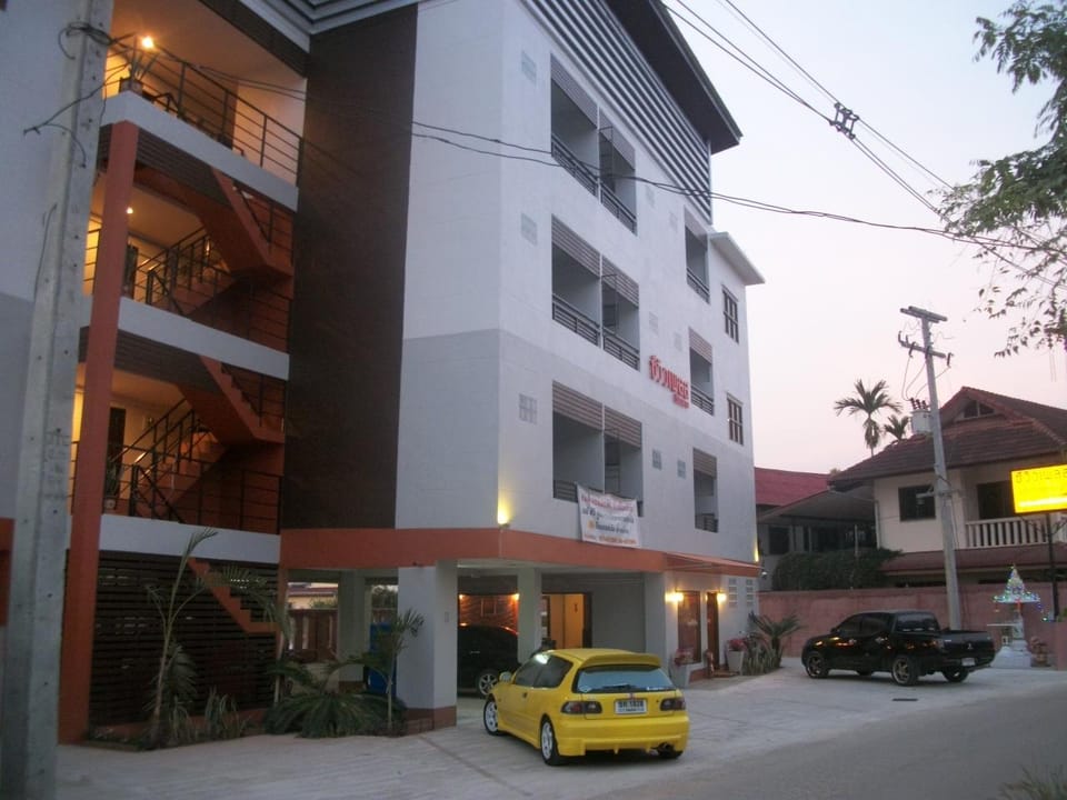 See View Place Apartment hotel in Thailand