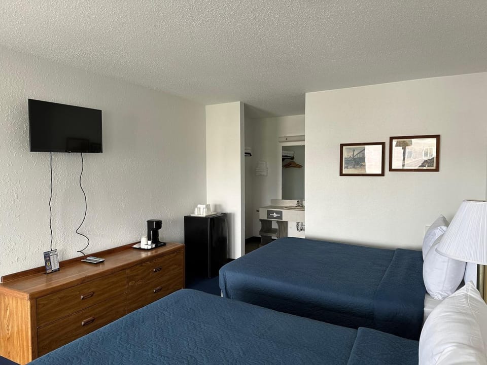 Bayside Inn Motel in Saint Ignace