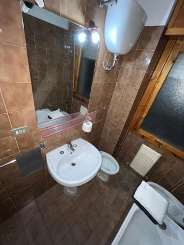 Ciamarra Rooms Hotel in Rome