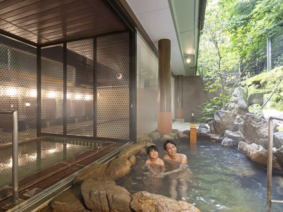 Hot spring bath