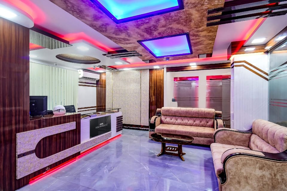 Hotel O THE CROWN COMFORTS Hotel in Kolkata