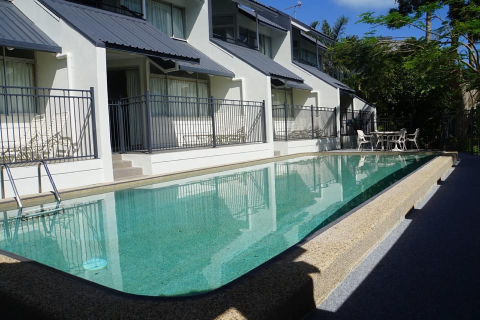Airlie Seaview Apartments Apartment hotel in Airlie Beach