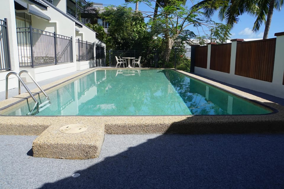 Airlie Seaview Apartments Apartment hotel in Airlie Beach