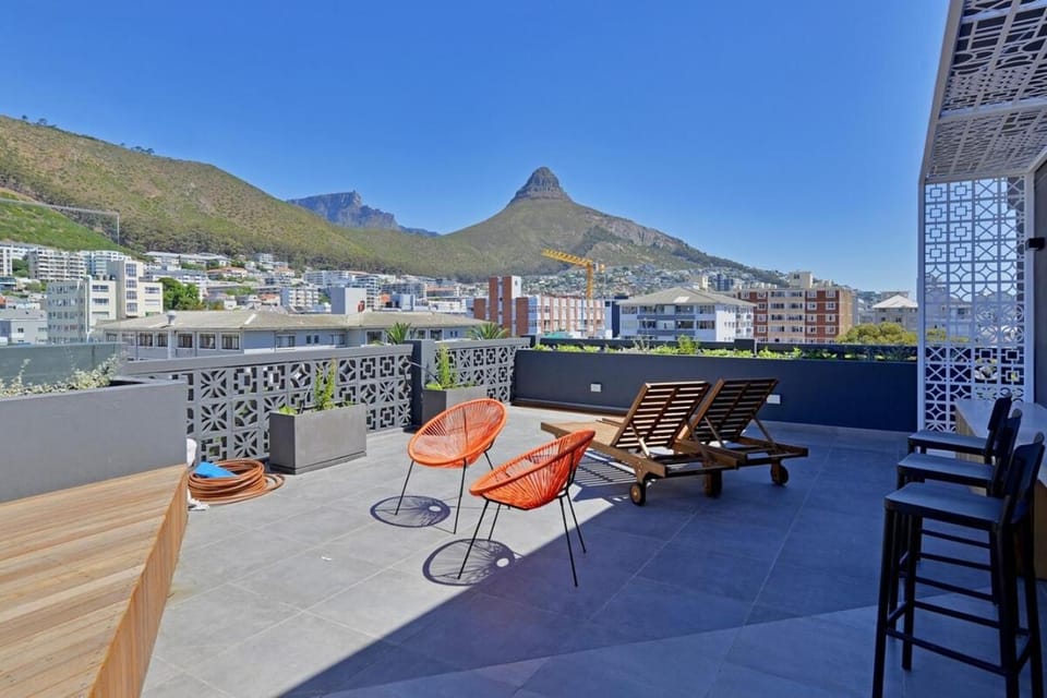 SIX ON N - Fluent Serviced Apartments Hotel in Sea Point