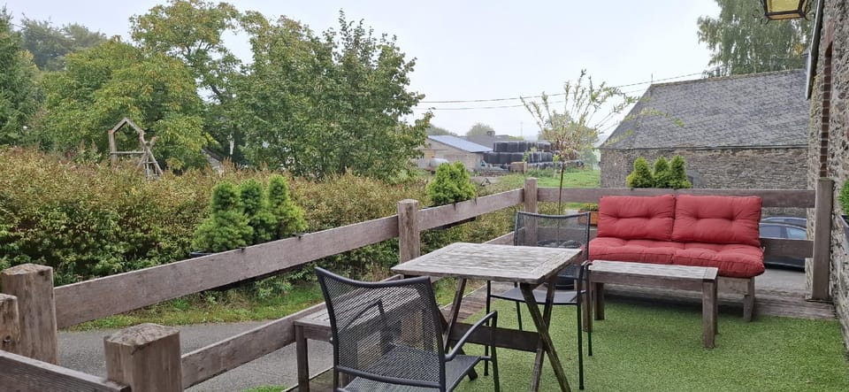 Le Chalet - Maison de vacances  Hotel in Wallonia, Belgium