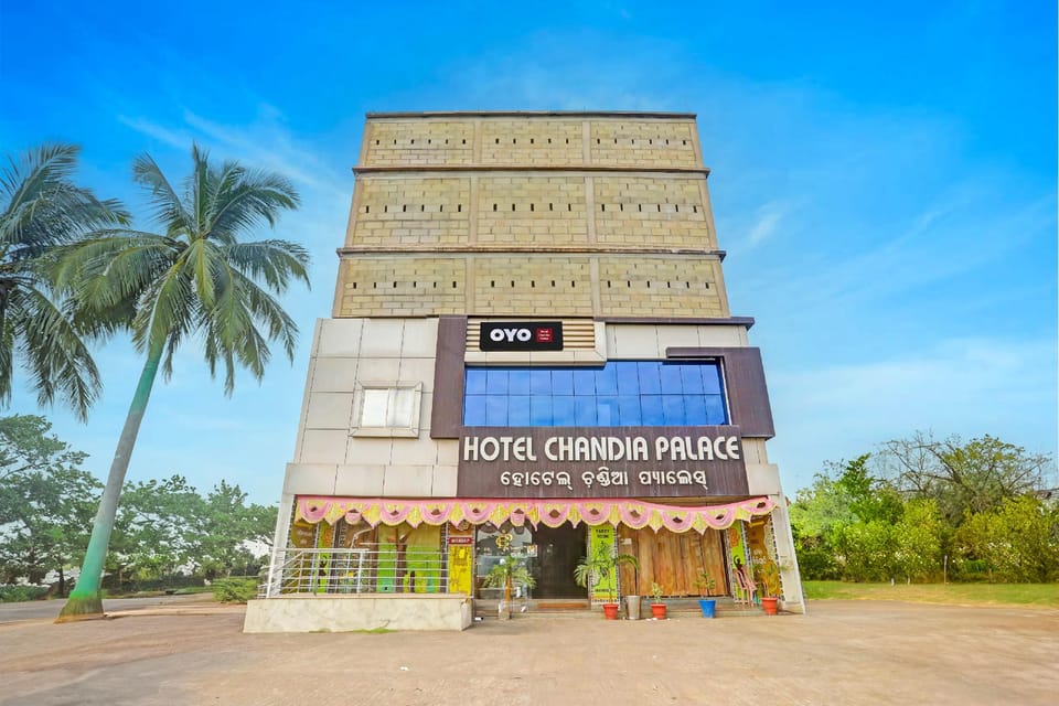 Hotel O Chandia Palace Kendrapara Railway Station Hotel in Odisha