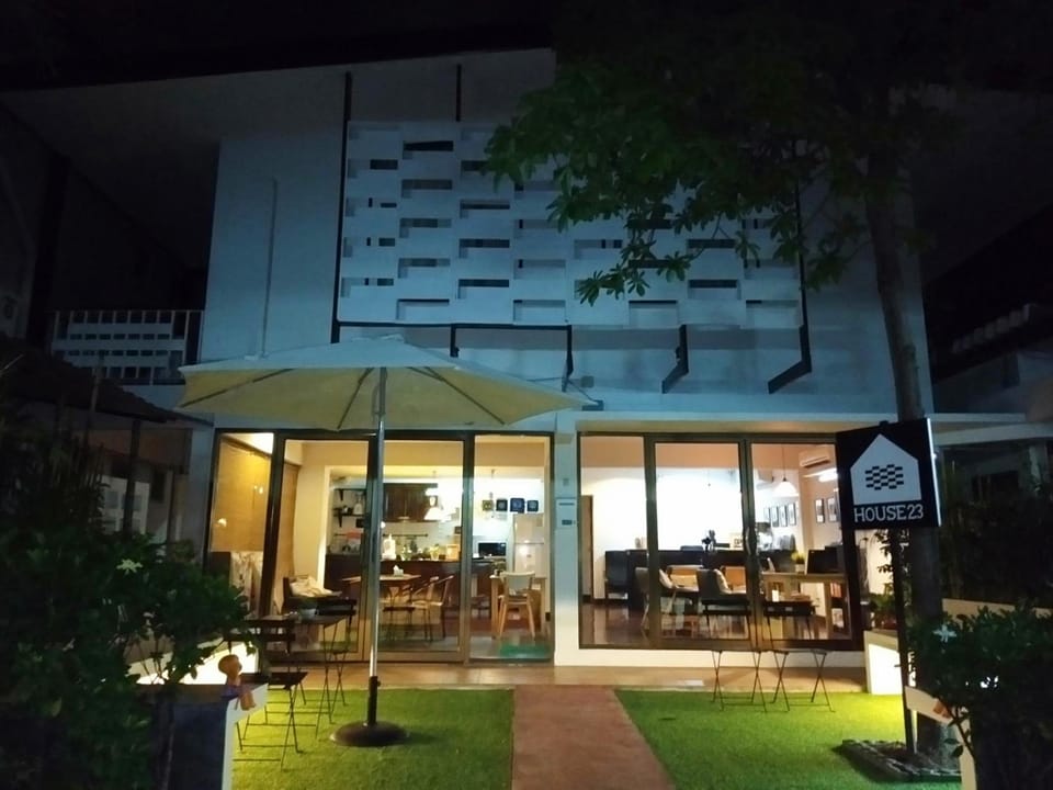 House 23 Guesthouse Hostel in Bangkok