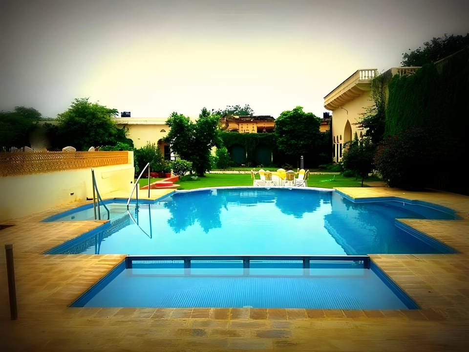Castle Kalwar Hotel in Rajasthan