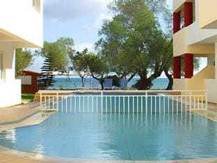 Thodorou Villa Hotel in Agia Marina