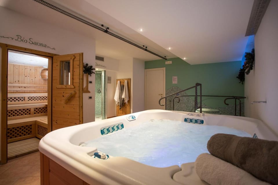 Hot tub