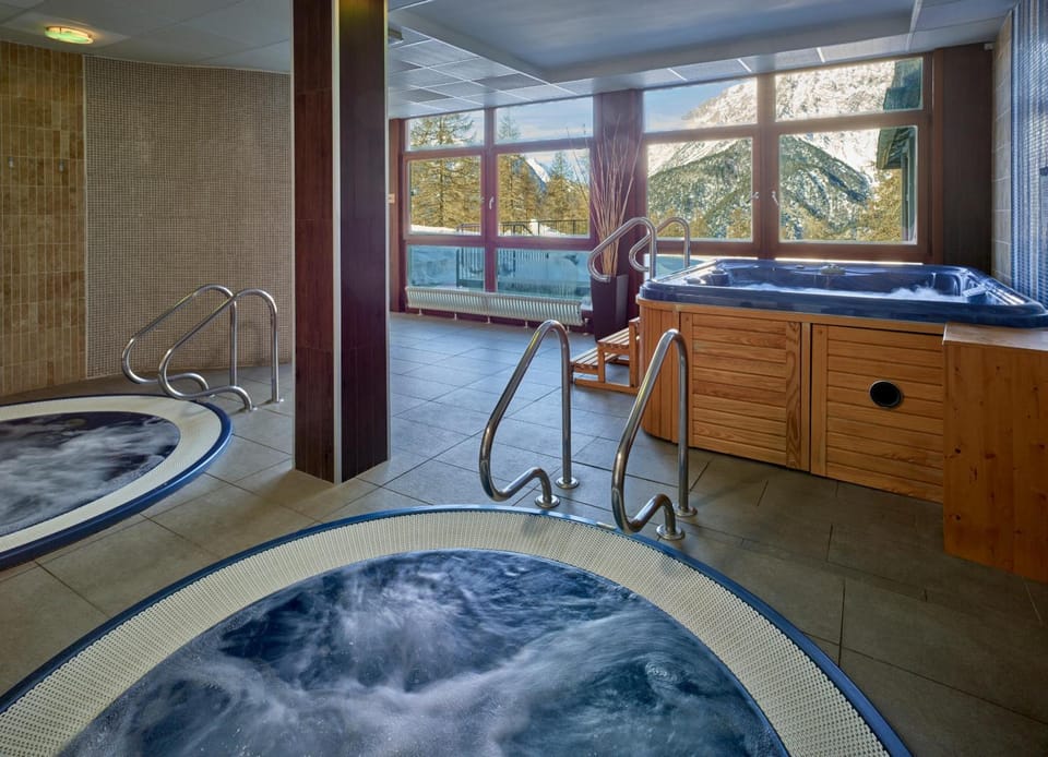 Hotel Sansicario Majestic Hotel in Piedmont