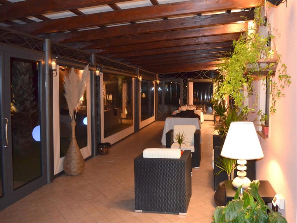 Bar/lounge