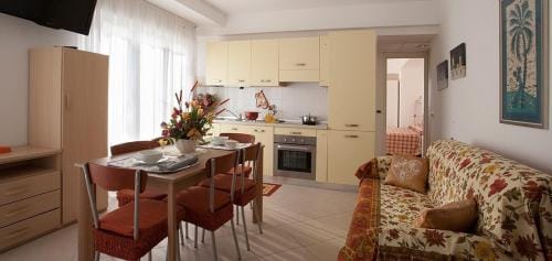 Casavacanze Internazionale Hotel in Diano Marina