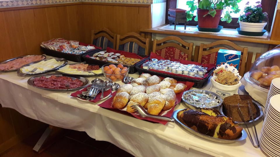 Hotel Edelweiss Hotel in Province of Brescia