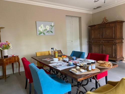 Ermitage Notre Dame de Vacquieres Hotel in Provence-Alpes-Côte d'Azur