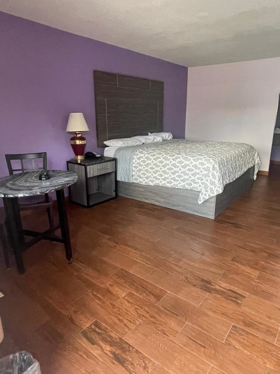 The village inn Hotel in Mississippi